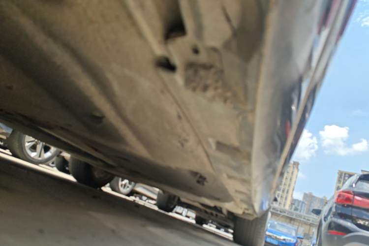 Used Volkswagen Magotan 2017 380TSI DSG Luxury Model Left Side Sill
