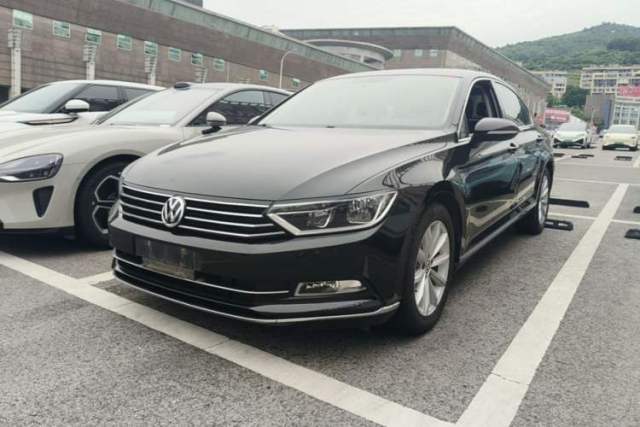 Used Volkswagen Magotan 2017 330TSI DSG Leading Model