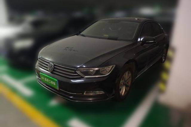 Used Volkswagen Magotan 2017 280TSI DSG Comfort Model