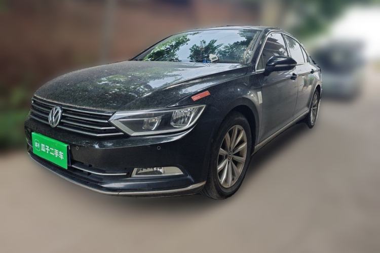 Used Volkswagen Magotan 2017 330TSI DSG Leading Model Guazi used car, China used car export, Used car for sale, Used  cars, Cheapest cars for sale