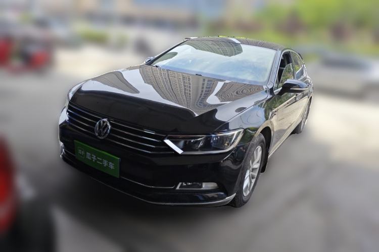 Used Volkswagen Magotan 2017 280TSI DSG Comfort Model Guazi used car, China used car export, Used car for sale, Used cars, Cheapest cars for sale