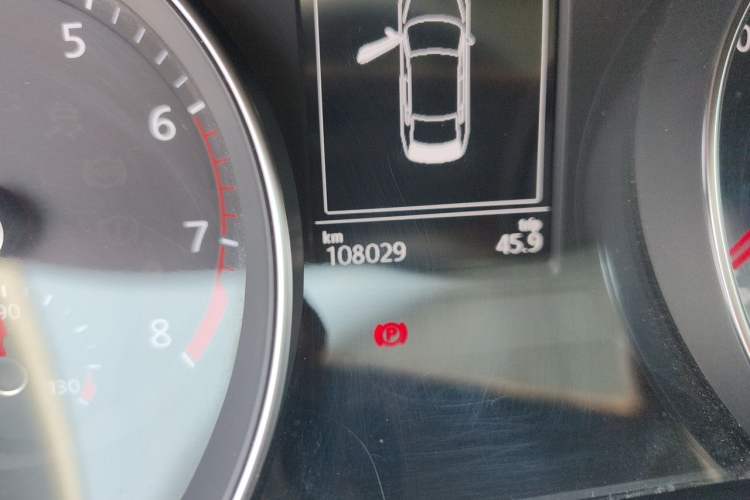 Used Volkswagen Magotan 2017 330TSI DSG Leading Model Odometer Close Up