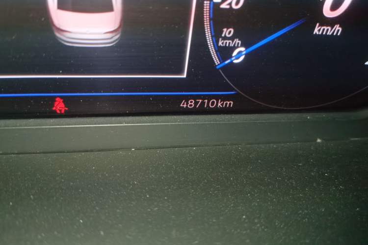 Used Volkswagen Magotan 2017 330TSI DSG Luxury Model Odometer Close Up