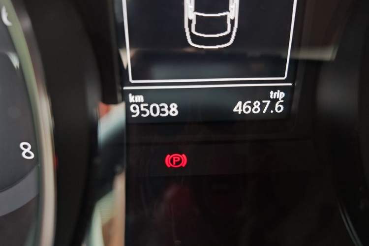 Used Volkswagen Magotan 2017 330TSI DSG Leading Model Odometer Close Up