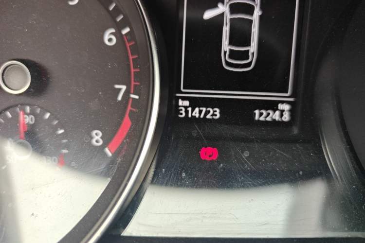 Used Volkswagen Magotan 2017 330TSI DSG Leading Model Odometer Close Up