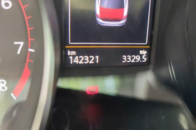 Used Volkswagen Magotan 2017 330TSI DSG Luxury Model Odometer Close Up