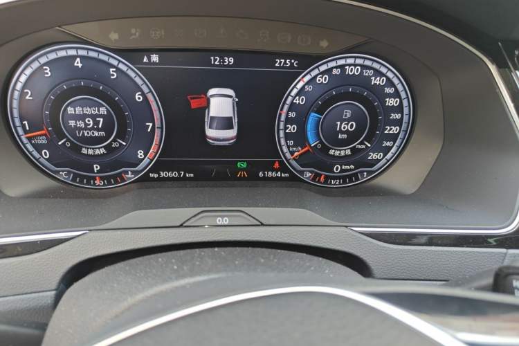 Used Volkswagen Magotan 2017 380TSI DSG Flagship Edition Odometer Close Up