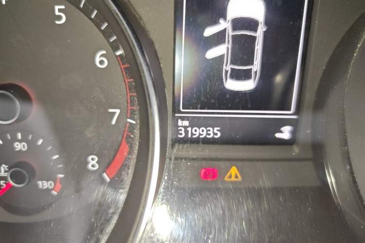 Used Volkswagen Magotan 2017 330TSI DSG Leading Model Odometer Close Up