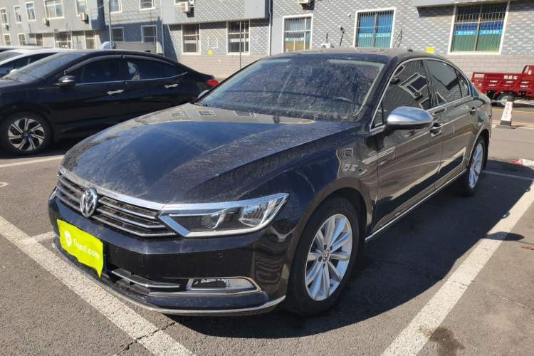 Used Volkswagen Magotan 2017 330TSI DSG Leading Model Guazi used car, China used car export, Used car for sale, Used  cars, Cheapest cars for sale