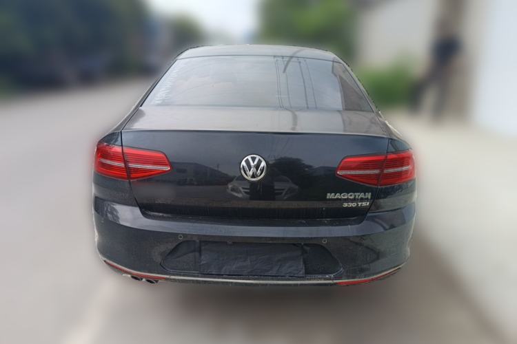 Used Volkswagen Magotan 2017 330TSI DSG Luxury Model Rear