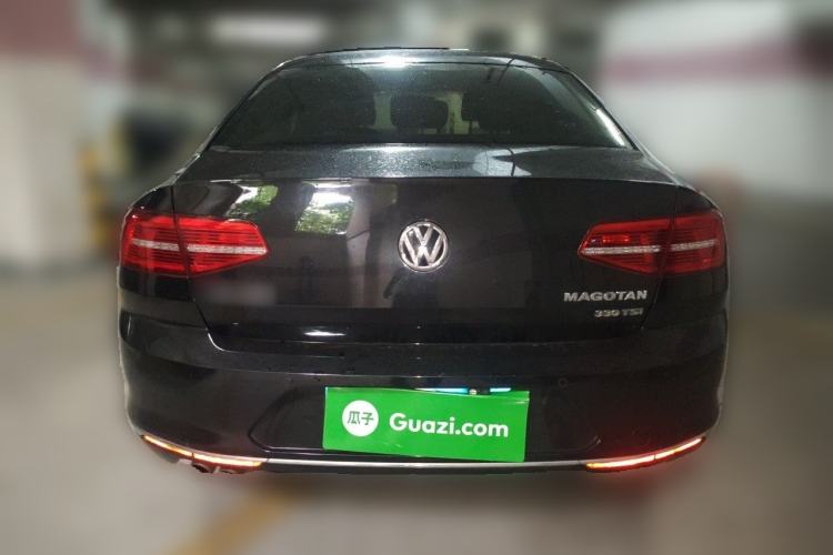 Used Volkswagen Magotan 2017 330TSI DSG Leading Model Rear