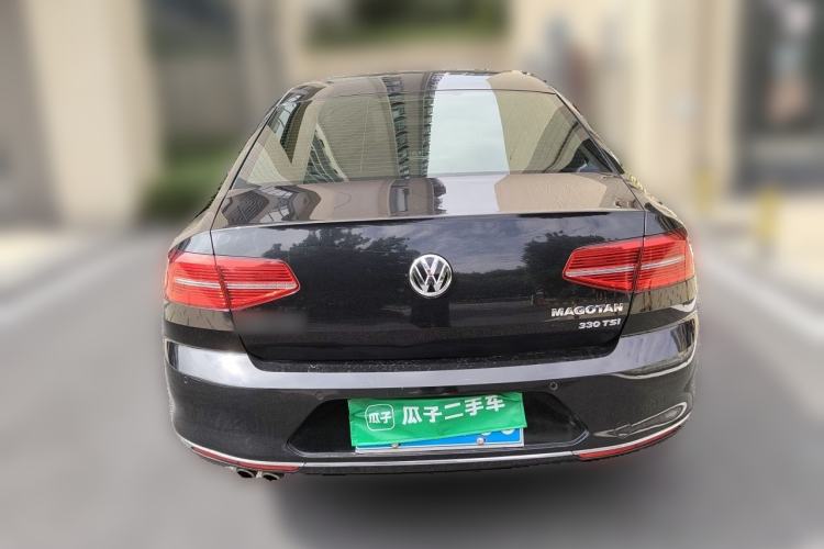 Used Volkswagen Magotan 2017 330TSI DSG Leading Model Rear
