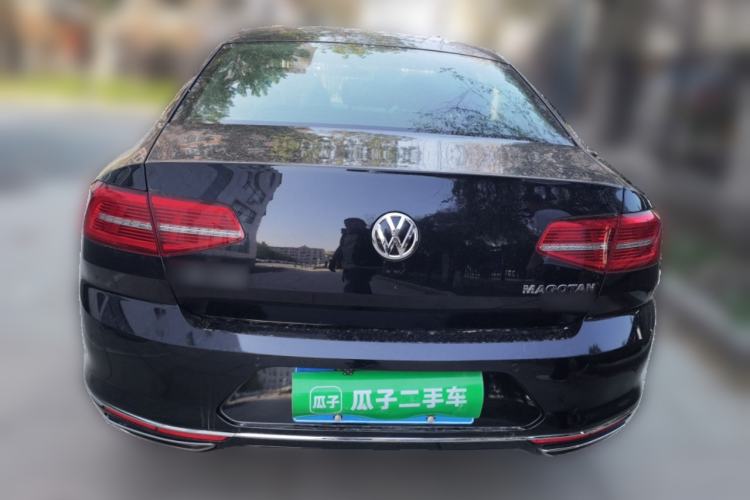 Used Volkswagen Magotan 2017 380TSI DSG Luxury Model Rear