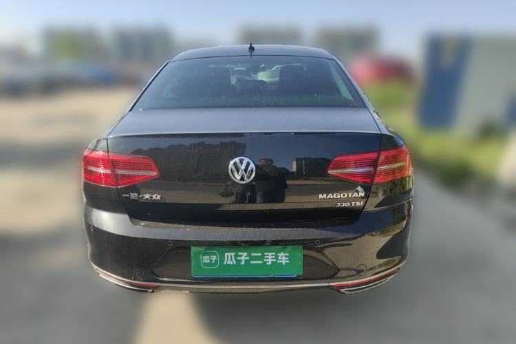 Used Volkswagen Magotan 2017 330TSI DSG Luxury Model Rear