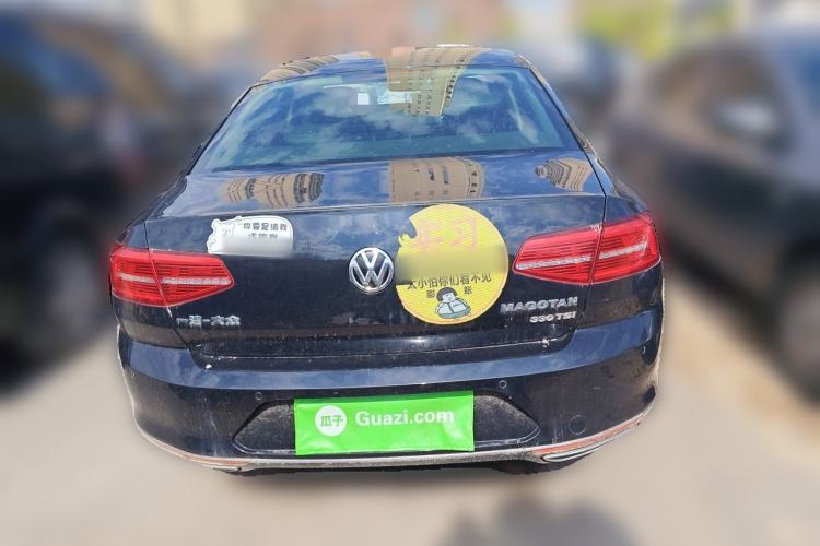 Used Volkswagen Magotan 2017 330TSI DSG Luxury Model Rear