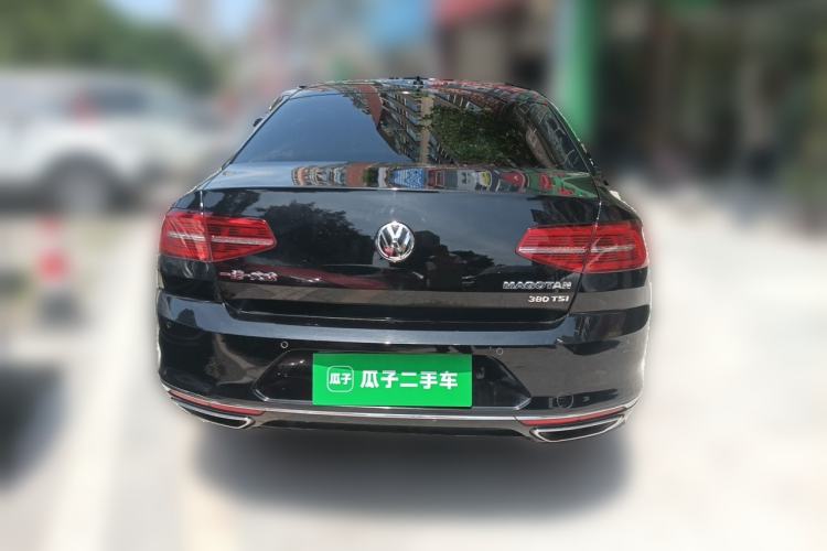 Used Volkswagen Magotan 2017 380TSI DSG Prestige Edition Rear