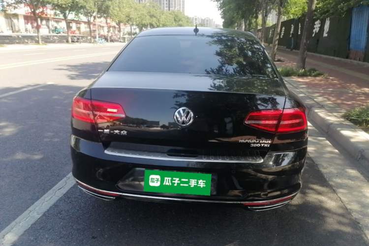Used Volkswagen Magotan 2017 380TSI DSG Luxury Model Rear