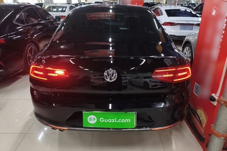 Used Volkswagen Magotan 2017 330TSI DSG Leading Model Rear