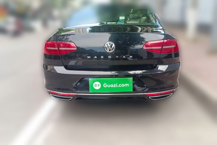 Used Volkswagen Magotan 2017 330TSI DSG Luxury Model Rear