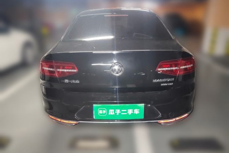 Used Volkswagen Magotan 2017 330TSI DSG Luxury Model Rear
