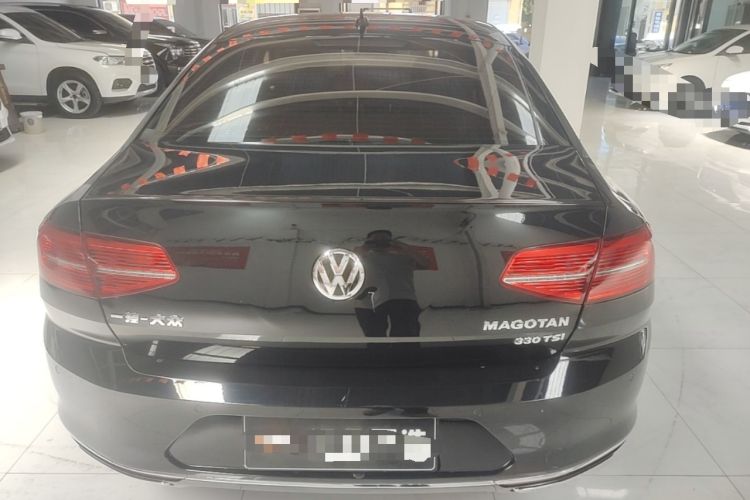 Used Volkswagen Magotan 2017 330TSI DSG Luxury Model Rear