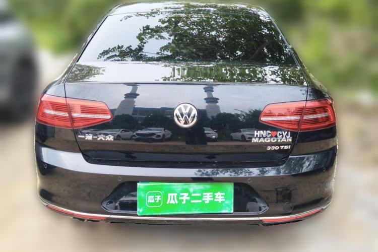 Used Volkswagen Magotan 2017 330TSI DSG Leading Model Rear