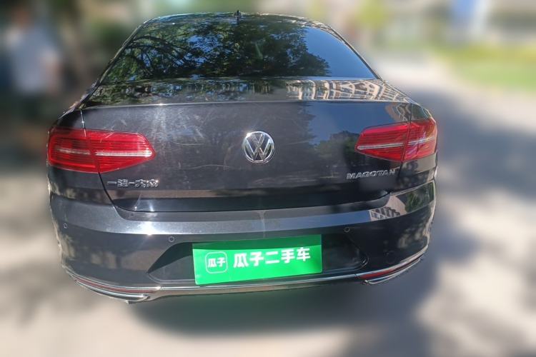 Used Volkswagen Magotan 2017 330TSI DSG Luxury Model Rear