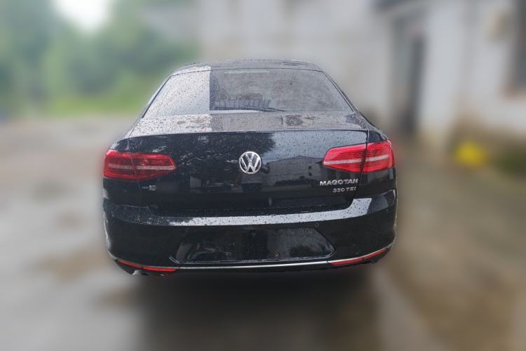 Used Volkswagen Magotan 2017 330TSI DSG Leading Model Rear