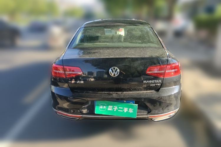 Used Volkswagen Magotan 2017 330TSI DSG Luxury Model Rear