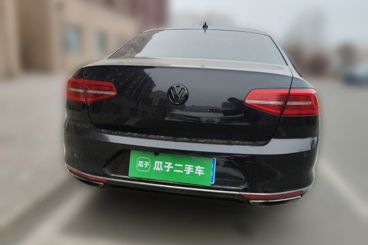 Used Volkswagen Magotan 2017 380TSI DSG Luxury Model Rear