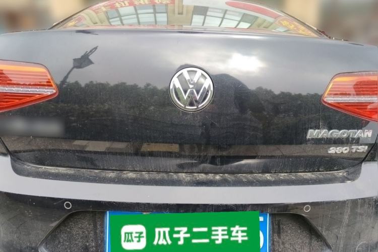 Used Volkswagen Magotan 2017 280TSI DSG Comfort Model Rear
