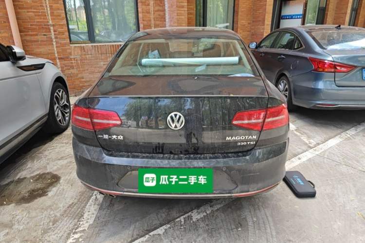 Used Volkswagen Magotan 2017 330TSI DSG Leading Model Rear