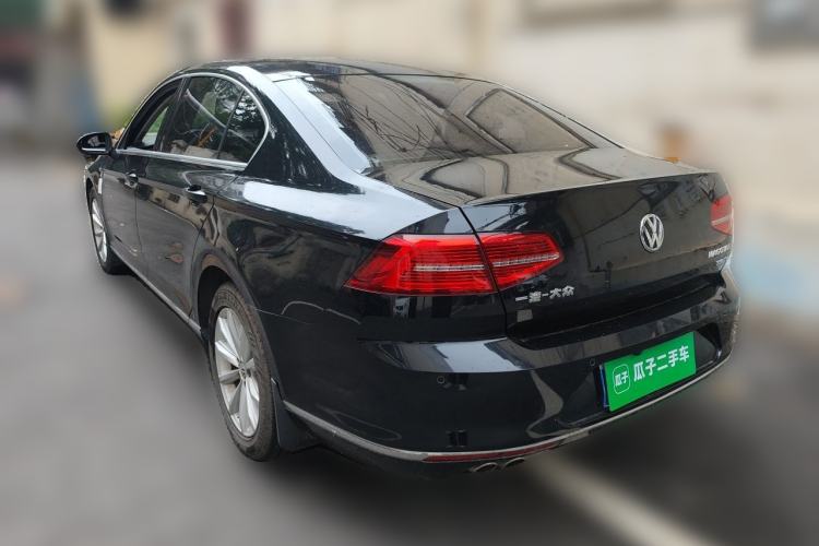 Used Volkswagen Magotan 2017 330TSI DSG Luxury Model Rear Left 45 Deg