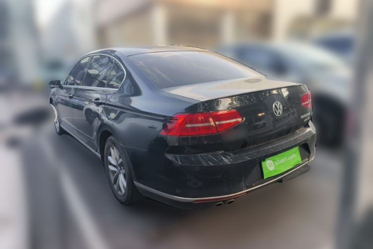 Used Volkswagen Magotan 2017 280TSI DSG Comfort Model Rear Left 45 Deg