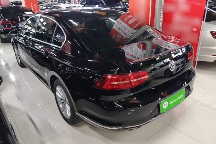 Used Volkswagen Magotan 2017 330TSI DSG Leading Model Rear Left 45 Deg