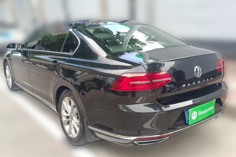 Used Volkswagen Magotan 2017 330TSI DSG Luxury Model Rear Left 45 Deg