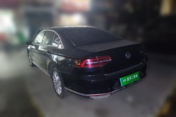 Used Volkswagen Magotan 2017 330TSI DSG Luxury Model Rear Left 45 Deg