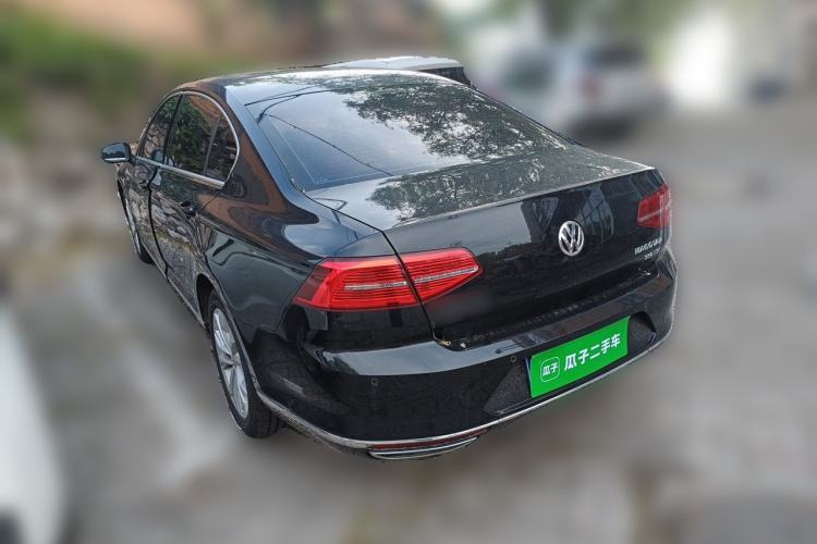 Used Volkswagen Magotan 2017 330TSI DSG Luxury Model Rear Left 45 Deg