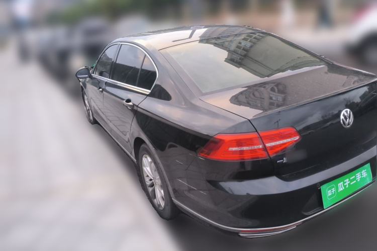 Used Volkswagen Magotan 2017 330TSI DSG Luxury Model Rear Left 45 Deg