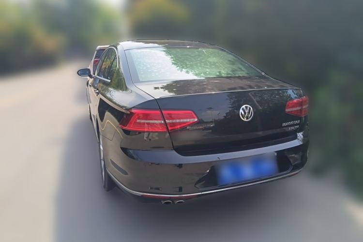 Used Volkswagen Magotan 2017 330TSI DSG Leading Model Rear Left 45 Deg