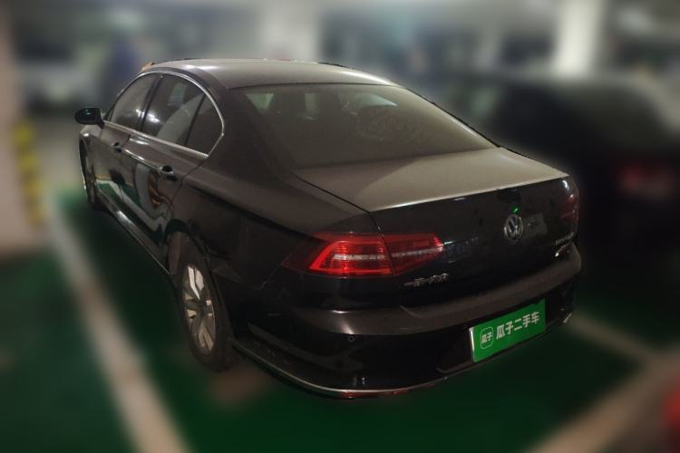 Used Volkswagen Magotan 2017 280TSI DSG Comfort Model Rear Left 45 Deg