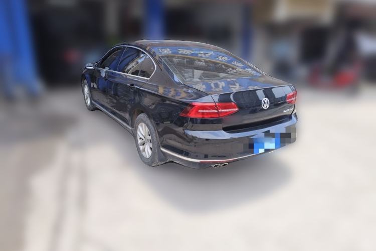 Used Volkswagen Magotan 2017 280TSI DSG Comfort Model Rear Left 45 Deg