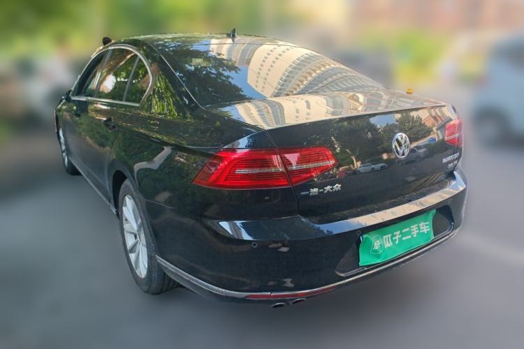 Used Volkswagen Magotan 2017 330TSI DSG Leading Model Rear Left 45 Deg