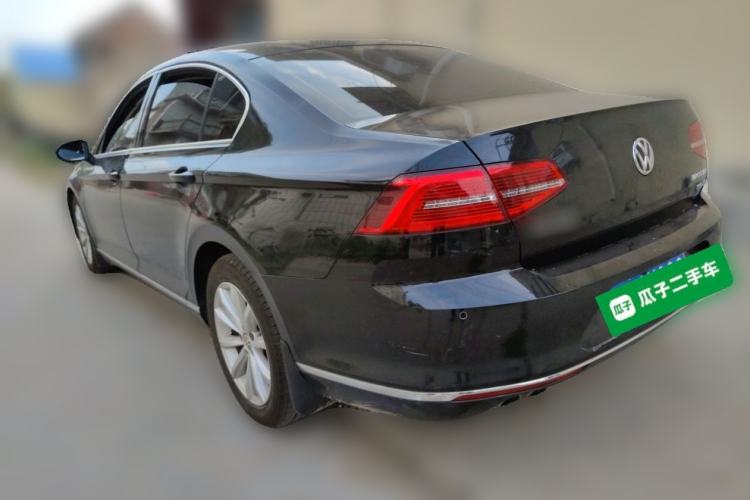 Used Volkswagen Magotan 2017 330TSI DSG Leading Model Rear Left 45 Deg