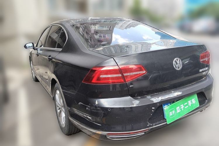Used Volkswagen Magotan 2017 330TSI DSG Luxury Model Rear Left 45 Deg