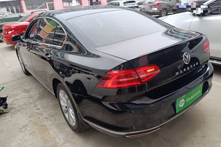 Used Volkswagen Magotan 2017 330TSI DSG Luxury Model Rear Left 45 Deg