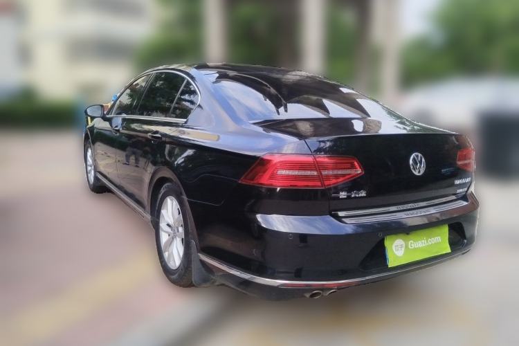 Used Volkswagen Magotan 2017 280TSI DSG Comfort Model Rear Left 45 Deg