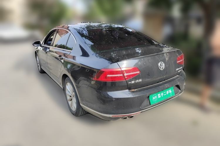 Used Volkswagen Magotan 2017 330TSI DSG Luxury Model Rear Left 45 Deg
