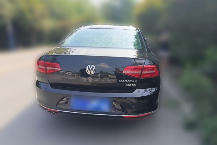 Used Volkswagen Magotan 2017 330TSI DSG Leading Model Rear