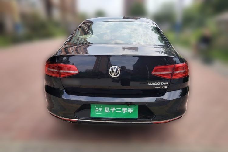 Used Volkswagen Magotan 2017 280TSI DSG Comfort Model Rear